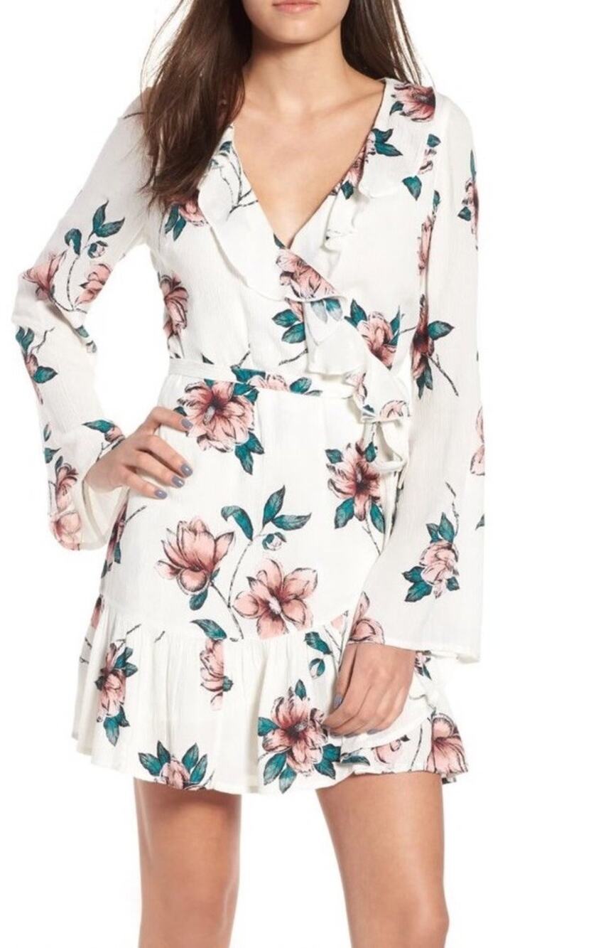 Billabong Love & War Ruffled Wrap Dress Sz M White Pink Floral Bell Sleeves Sz M